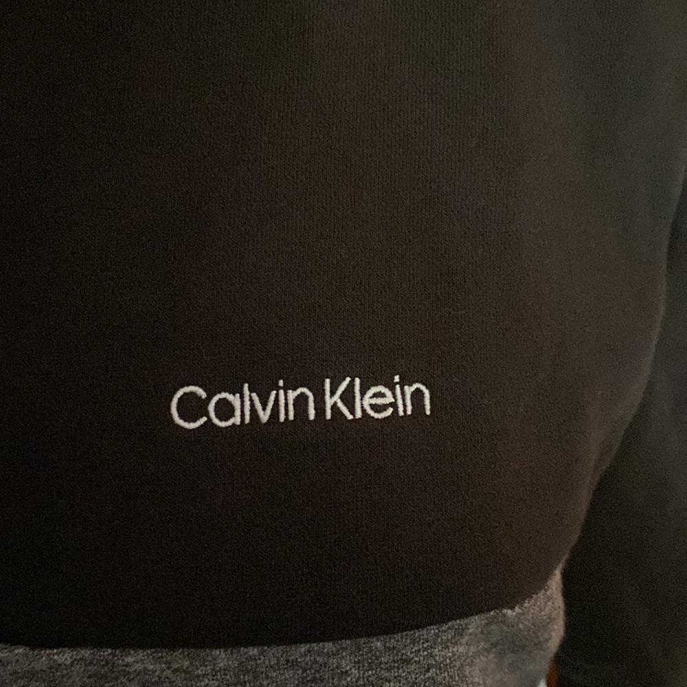Calvin Klein Pull Over With Zip - image 3